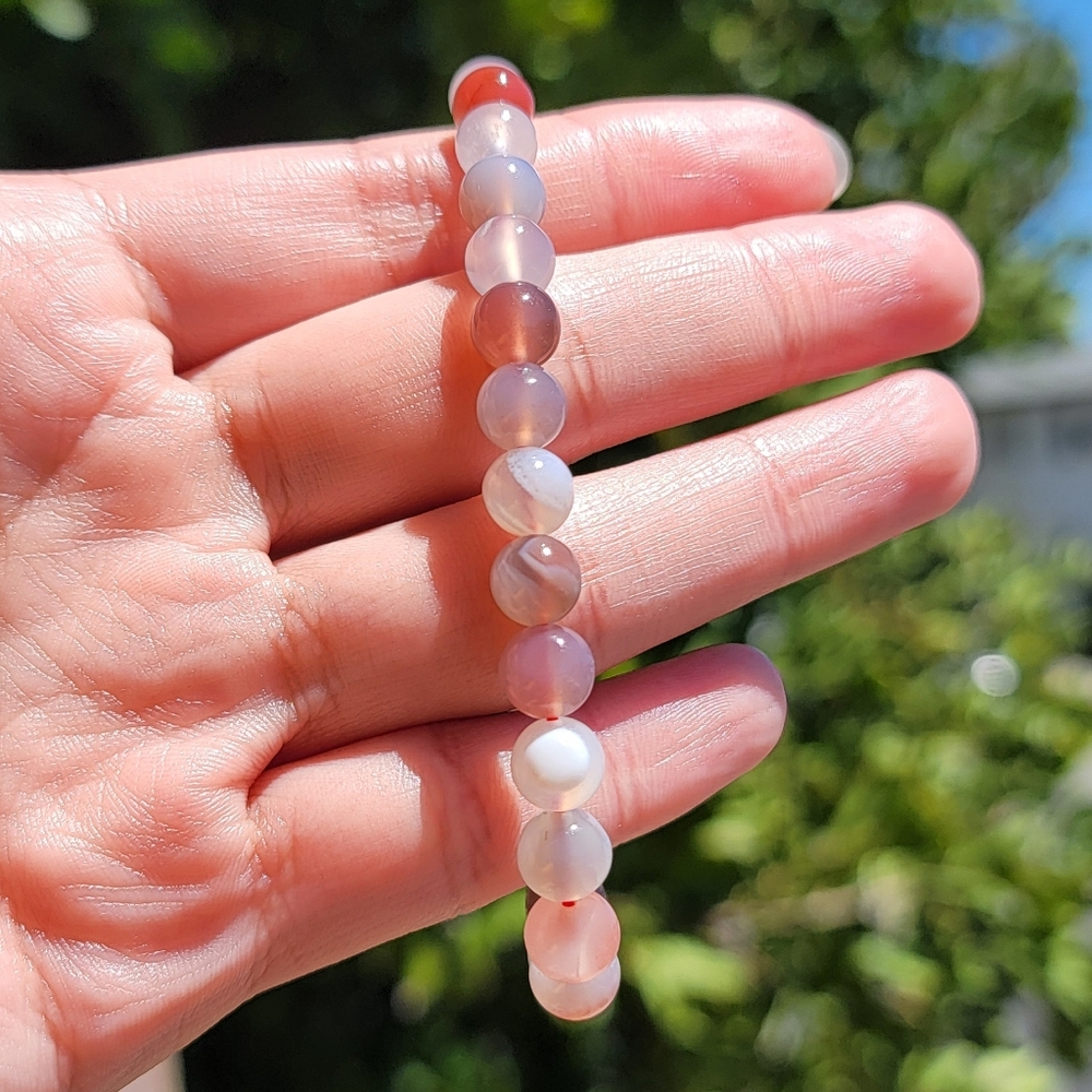 NEW 6MM AGATE BRACELET